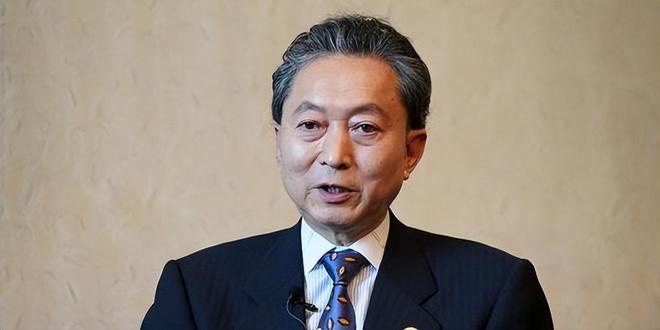 日本唯一下跪赎罪的首相20年只做一件事只为向中国道歉！